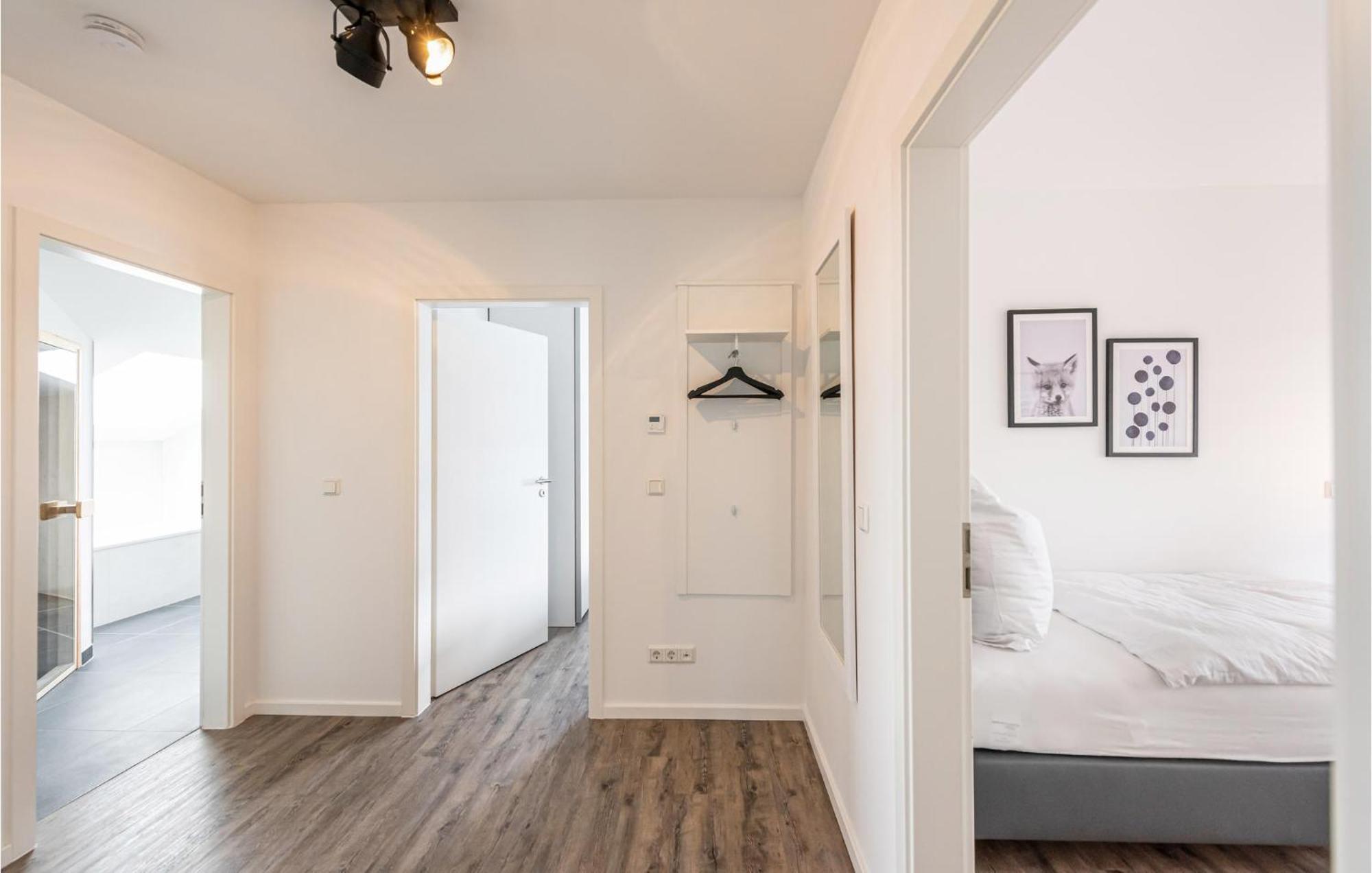 Amazing Apartment In Rechlin With Kitchen Eksteriør bilde