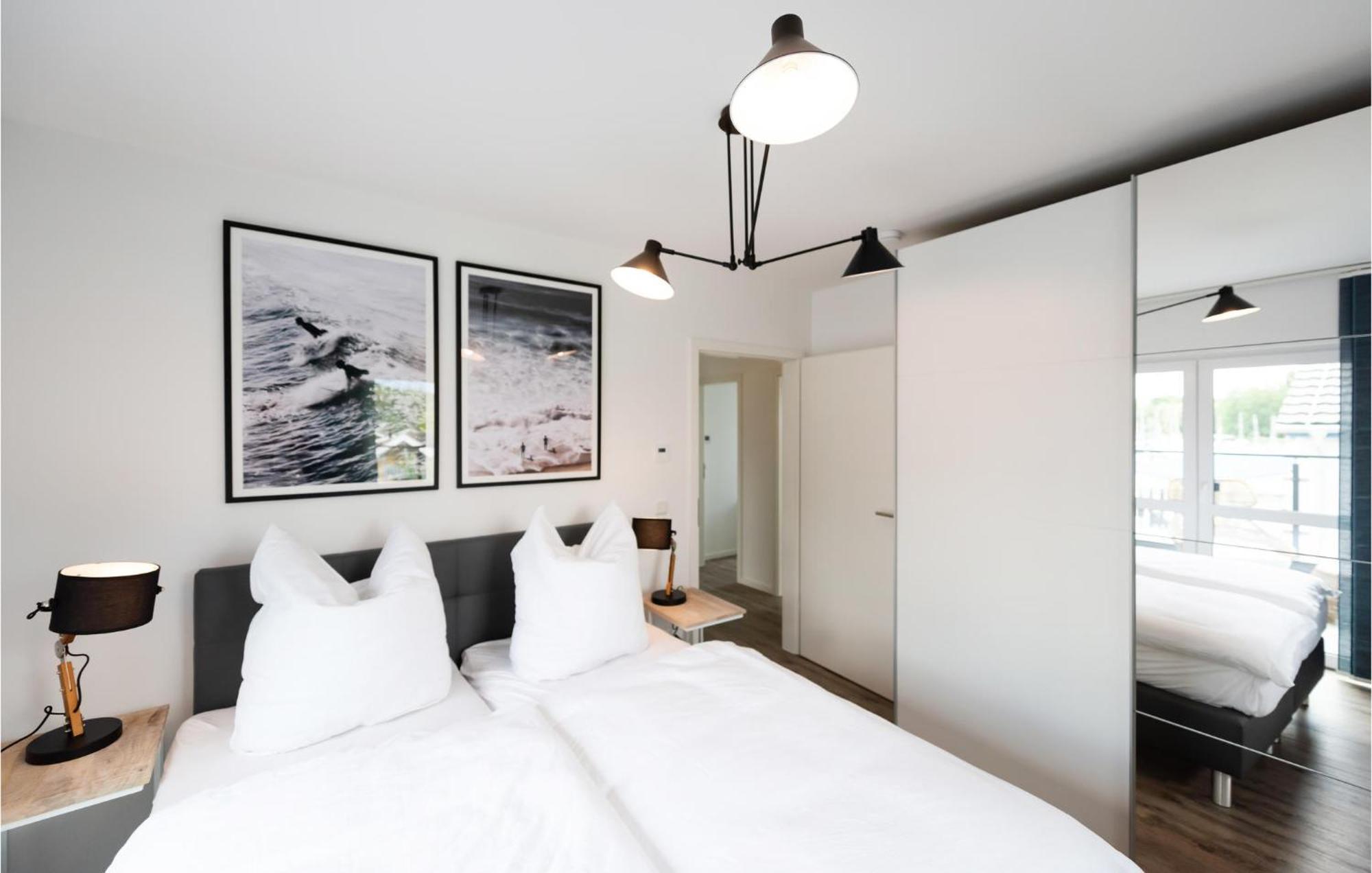Amazing Apartment In Rechlin With Kitchen Eksteriør bilde