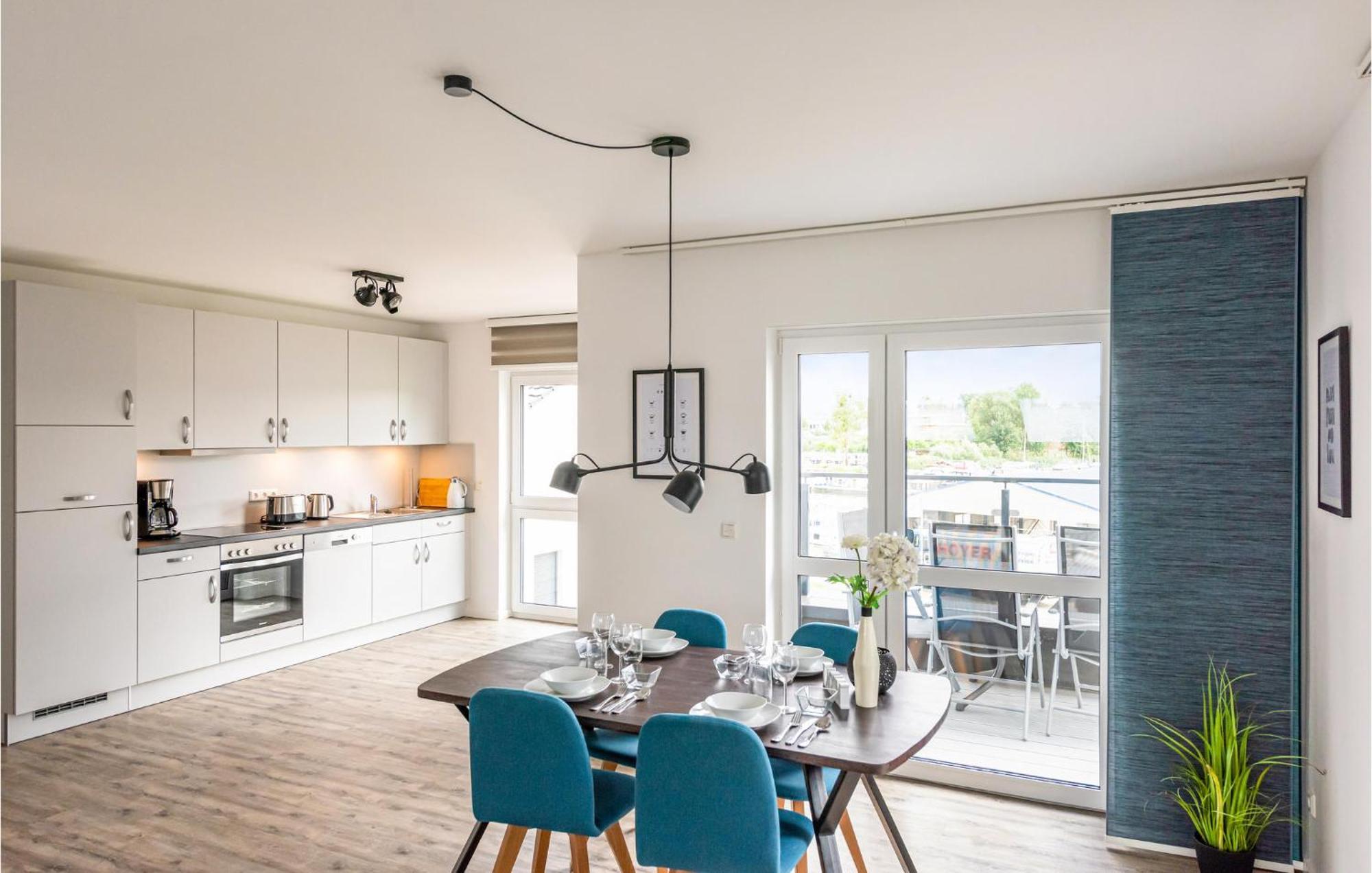 Amazing Apartment In Rechlin With Kitchen Eksteriør bilde
