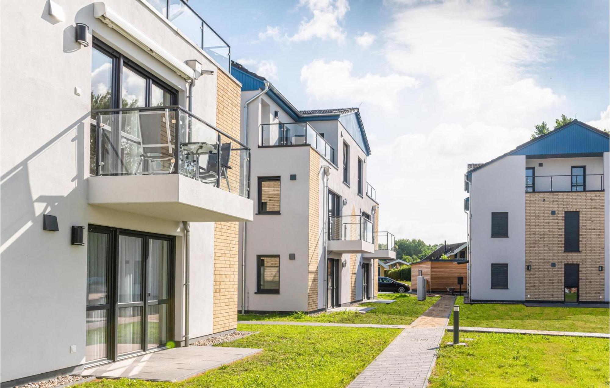 Amazing Apartment In Rechlin With Kitchen Eksteriør bilde
